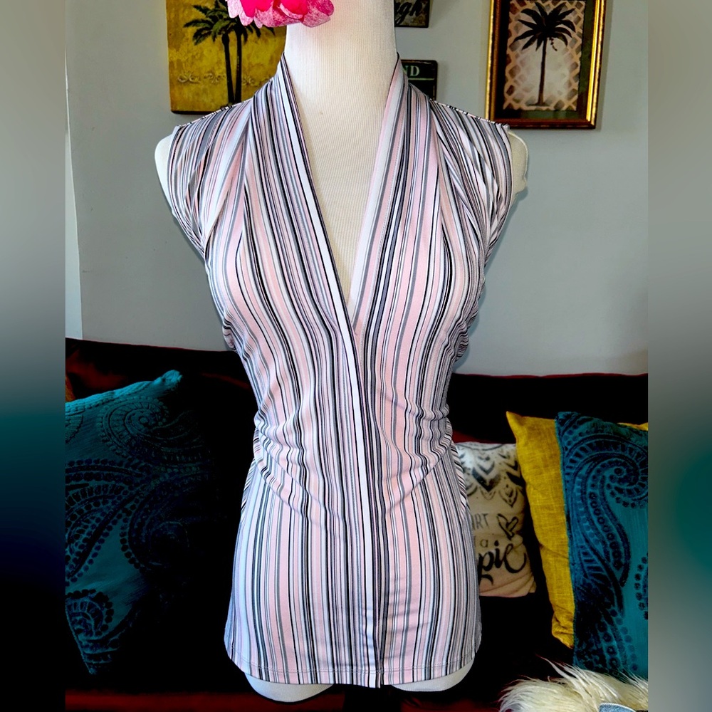 Calvin Klein Size L Summer Top!